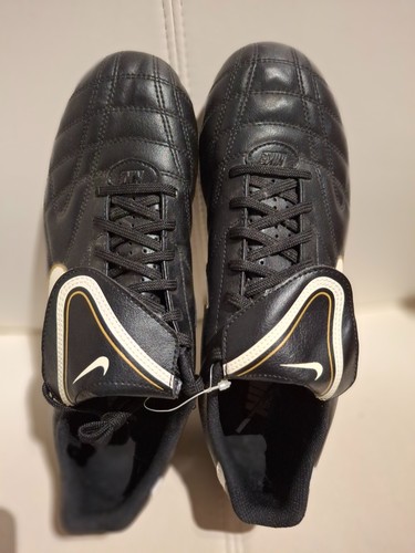 Chaussure nike tiempo - nike,