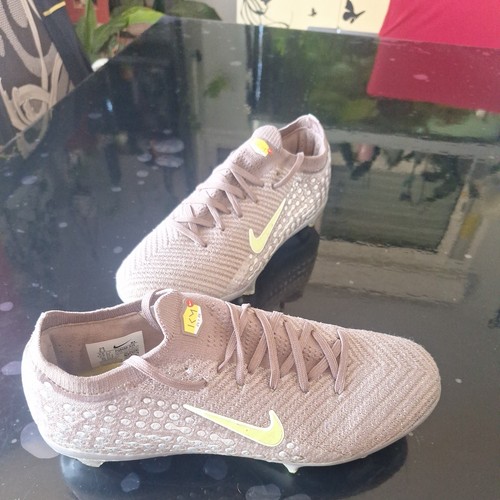 Chaussures football - chaussures,
